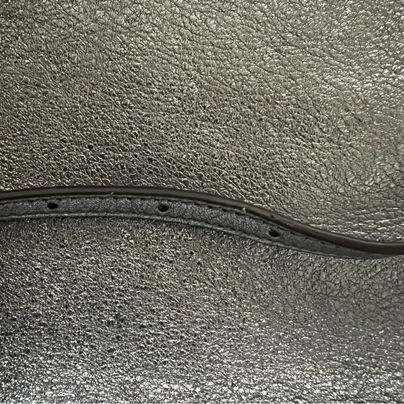 Michael Kors LT Pewter LG Dome Crossbody Leather Bag - Picture 14 of 14